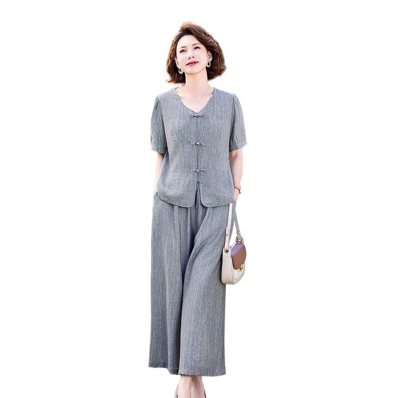 Pantalones palazzo de pierna ancha y top liso para oficina y eventos 5