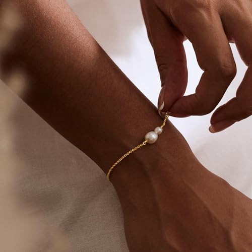 Gold Pearl Bracelets for Women Trendy, 14K Real Gold Plated Bracelet Set Dainty Pearl Bracelet Link Chain Charm Gold Bracelets for Women Non Tarnish Wedding Bridesmaid Gifts3