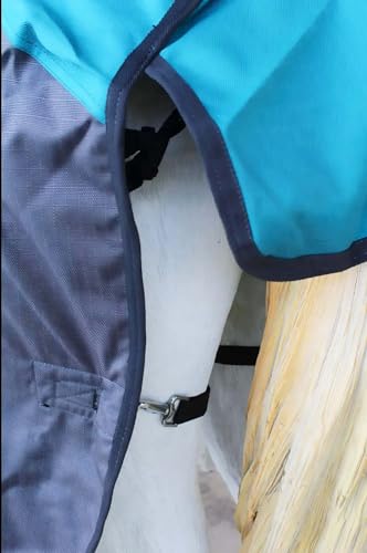 Image of 1200D Horse Turnout Blanket Waterproof, Breathable, Heavy-Weight Winter Blanket with 300g Fill, Ripstop Outer Shell