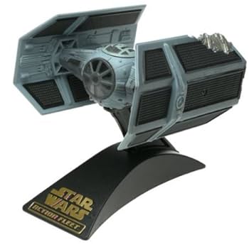 スターウォーズ　マイクロアクション　フリート　3機 Amazon.co.jp: スター・ウォーズ マイクロマシン アクション