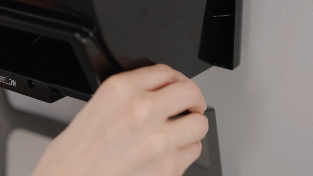 Scott Professional Automatic Slimroll Paper Towel Roll Dispenser