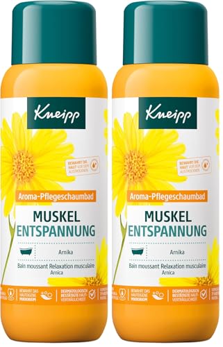Kneipp Aroma-Pflegeschaumbad Muskel Entspannung - Badezusatz mit wertvollem Extrakt der Arnika & natürlichen ätherischen Ölen aus Cabreuva, Rosmarin & Pinus-Arten - wärmendes Badeerlebnis - 400ml