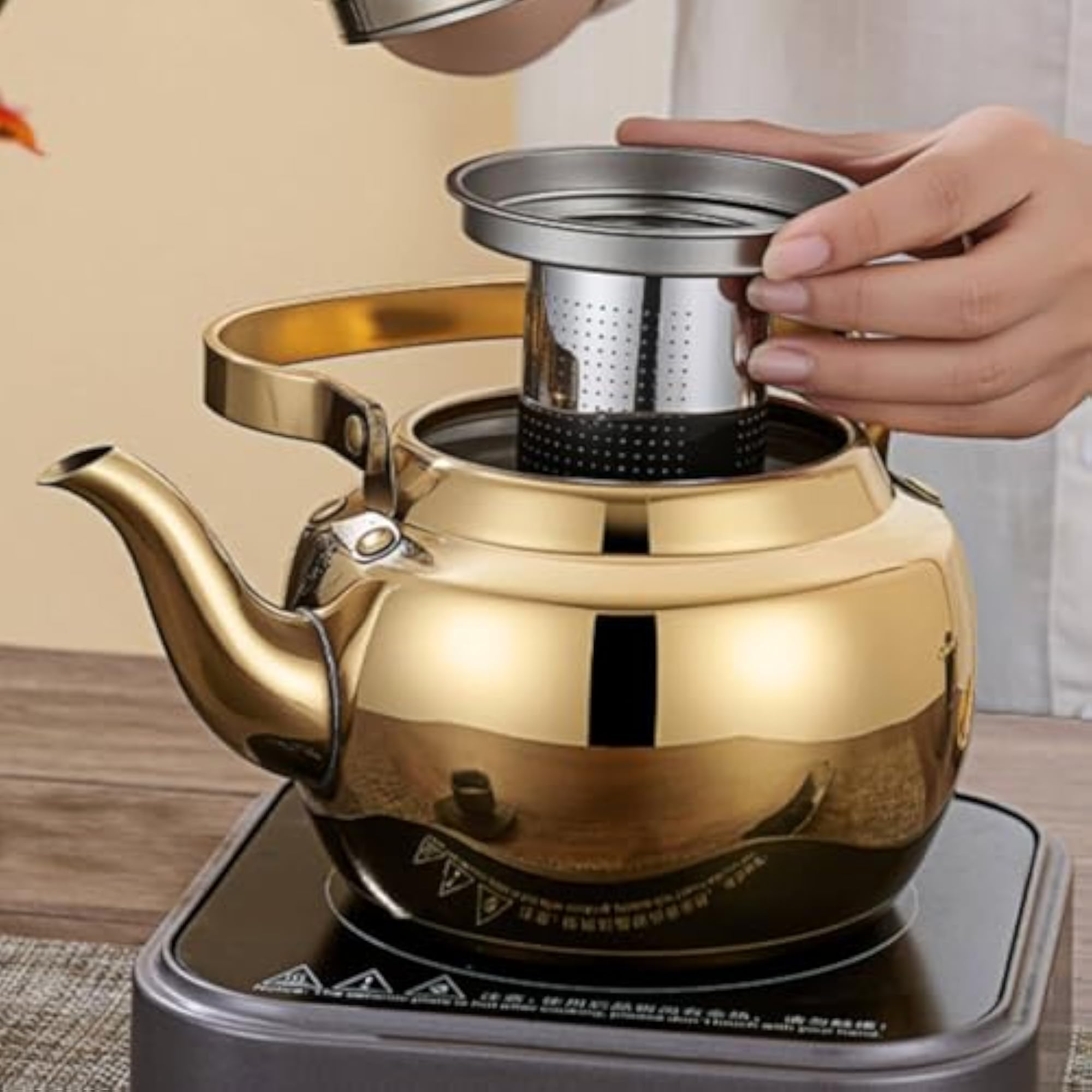 Curved Spout Stainless Steel Tea Kettle, 1.5L
