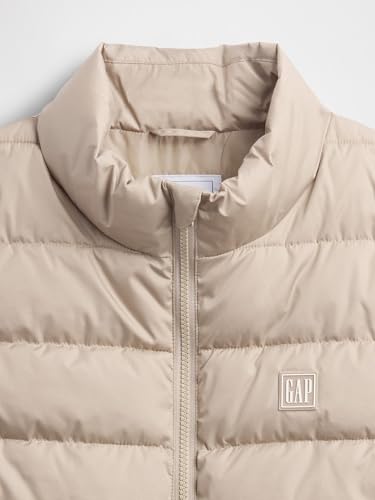 Image of GAP Men's Logo Lightweight Puffer Vest