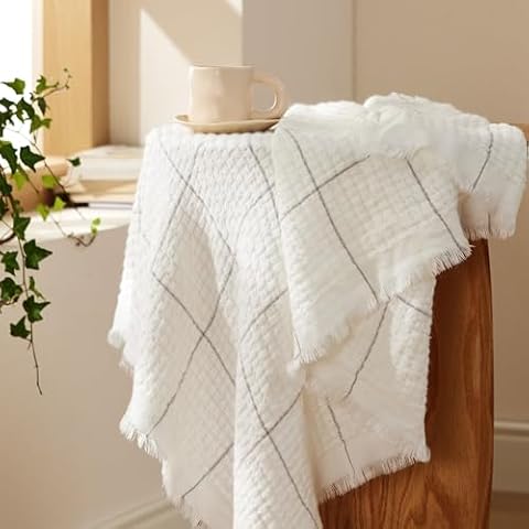 Bedsure Cream Throw Blanket Cover