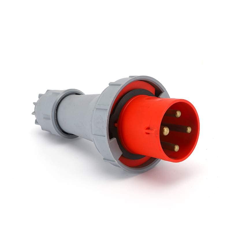 Conector industrial de 4 pines para redes trifásicas de 63A en talleres y obras exteriores