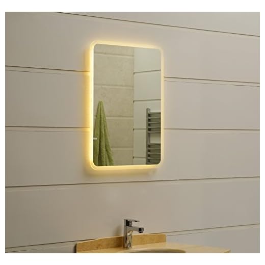 LED badrumsspegel 50 x 70 cm badrumsspegel med rundade hörn och LED-belysning väggspegel varm vit 3000 K IP44