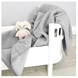 ♥ FÜR EIN GLÜCKLICHES BABY - diese weichen Kuscheldecken aus Öko-Tex zertifizierter Bio-Baumwolle, legen sich schützend um den kleinen Babykörper und spenden wohlige Wärme und Geborgenheit