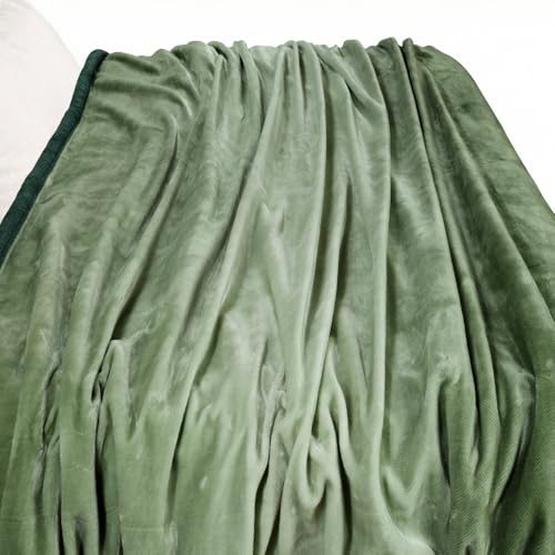 Image of ABRAZO Reversible Mink Blanket for Winter & AC | Double Bed 220x240 cm Soft & Warm Blanket /Dohar /Quilt /Comforter | All Season Use | (Green)