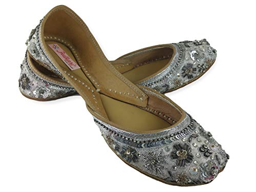 Image of Fulkari Women's Nappa Soft Genuine Leather Juttis | Bite and Pinch Free Jutis | Punjabi Jutti For Ladies | Casual Flat Stylish Mojari | Ethnic Flats For Girls |
