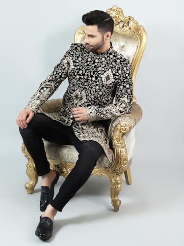 Image of WINTAGE Men's Embroidered Velvet Bandhgala
