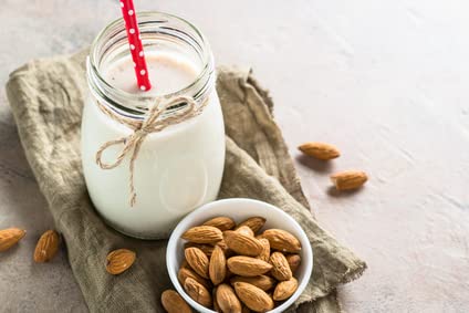 Betty Butter Bio Premium Mandelmus weiß, Rohkost-Qualität, 4 x 330 g, natürliches Nussmus ohne Zucker, Mandelmus ohne Zucker, Mandelpüree, Mandelbutter, ohne Zusatzstoffe, kein Palmöl