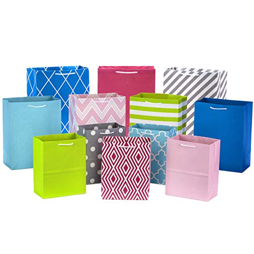 Sacs cadeaux pastel Hallmark | Lot de 12 tailles assorties pour fêtes
