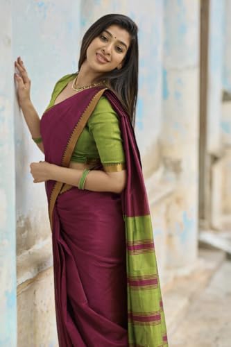 Image of Women's Cotton Woven Soft Sarees With Attach Blouse Piece.