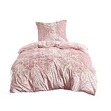 ❤LIEFERUMFANG: 2 tlg. SCM Premium und Komplettes Bettwäsche Set, 1 Deckenbezug 135x200cm + 1 Kissenbezug 80x80cm, Crushed Velvet/Mikrofaser, für Allergiker geeignet. Die Vorderseite ist aus 200g/m² glänzende Crushed Velvet gefertigt, das eine flauschige Schlafumgebung schafft. Die andere Seite ist aus Mikrofaser gefertigt, die kuschelweich und warmhaltend ist. Dadurch ist die Bettwäsche Set besonders perfekt für Winter und Herbst geeignet. Ein absolutes Must-Have für den Winter!
