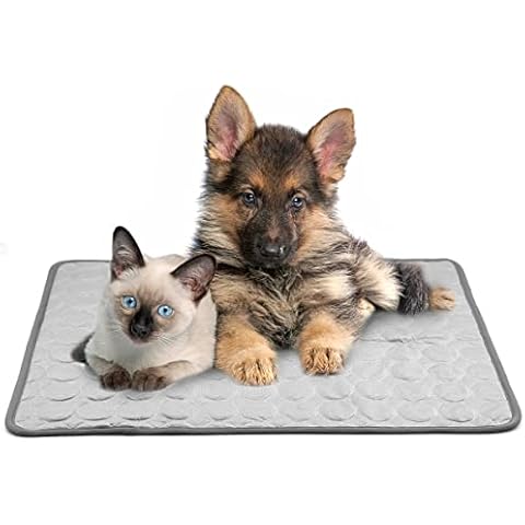 Cooling Mat for Dogs and Cats 50 x 60 cm, Improved Version Keeps Cold Longer Cooling Mat for Dogs and Cats Soft Durable Grey Cover