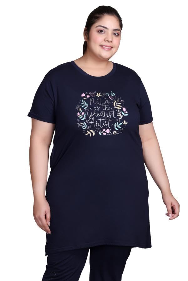 Image of In Love Women's Plus Size Printed Cotton Long-Line T-Shirt with Pocket