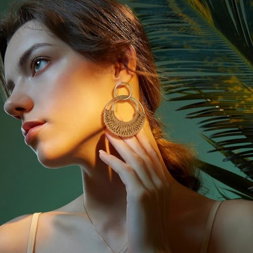 Handmade Raffia Hoop Earrings Statement Tropical Bohemian Straw Dangle Earrings Natural Rattan Vacation Style Round Earrings for Women Summer Beach Party Essential Jewelry2