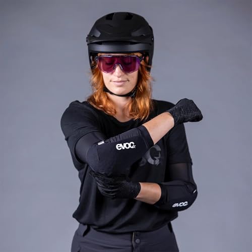 Coderas ligeras para MTB EVOC con protección nivel 1 4