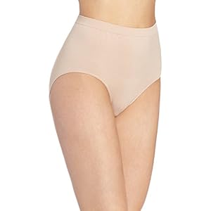 Bali Women’s Comfort Revolution Seamless Briefs 3-Pair