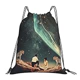 Matériau : Fabriqué en polyester robuste et lavable, ce sac à dos est idéal pour la salle de sport et les loisirs.