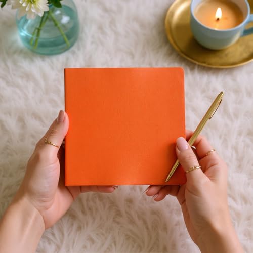 Fark Tanıtım Defter, Noktalı Not Defteri – PU Deri Not Defteri – 16,5x16,5 cm, 96 Yaprak (192 Sayfa), 90 gr Ivory Kağıt, Esnek Kapak, Ofis ve Kırtasiye (Amber Turuncu)