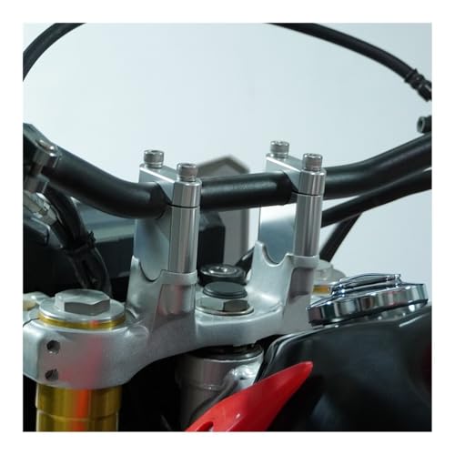 Torretas elevadoras de manillar 28mm para viajes largos en Monster S4R 7