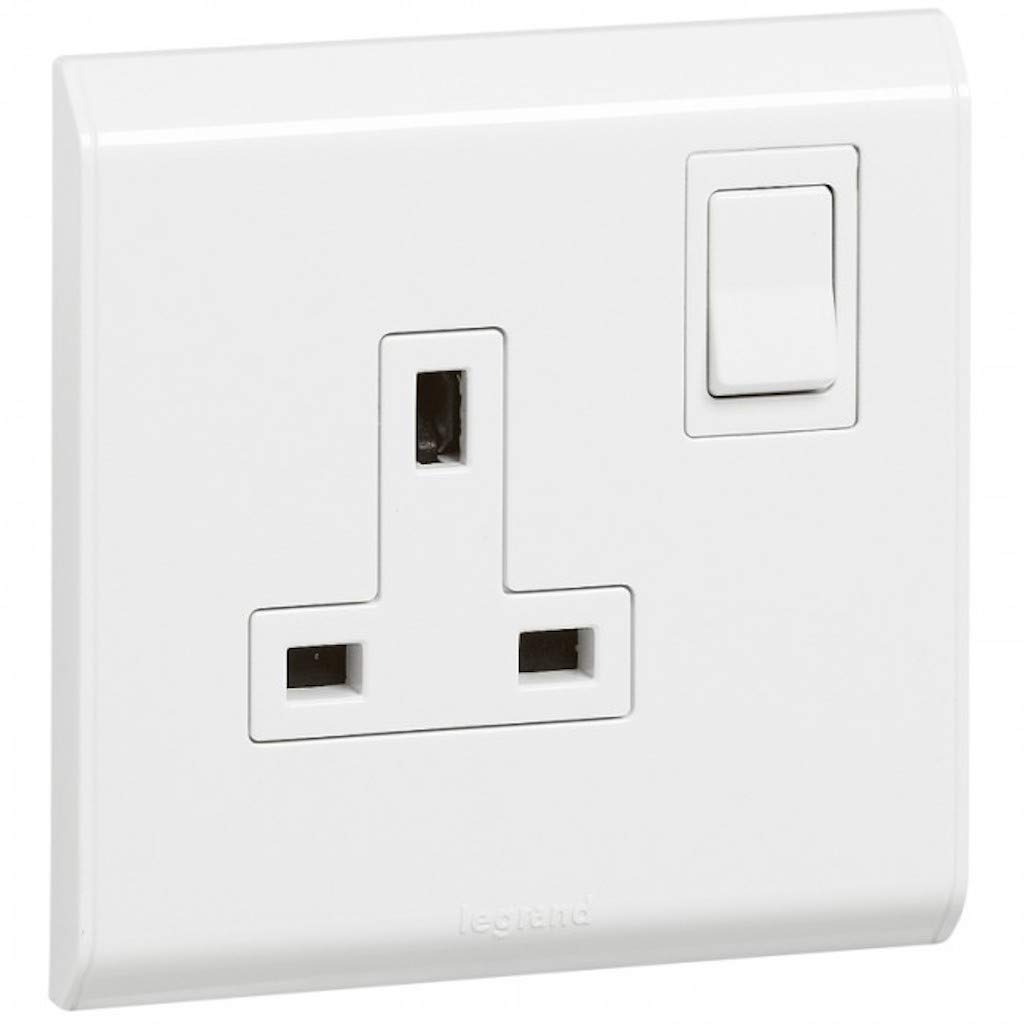LegrandBelanko Single Switch Socket - UK Standard 617141 (13A)