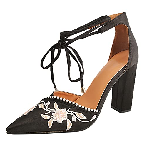 Chaussures de robe de mariée à talons hauts et lanières brodées