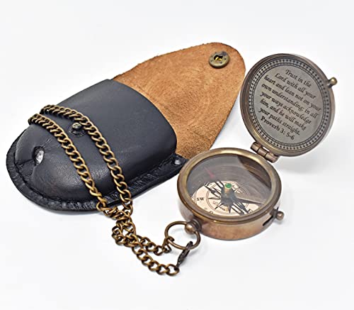 Brújula grabada Trust in The Lord con estuche de cuero estampado, regalo de graduación, brújula para camping y navegación, regalos religiosos miniatura 4