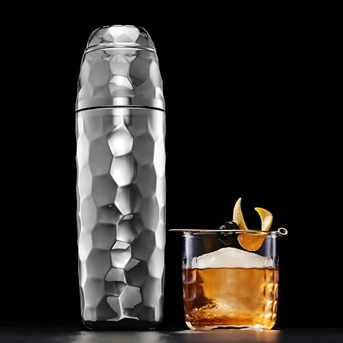 image for HexClad 25 oz Cocktail Shaker, Vacuum Insulated Bar Shaker with Built-