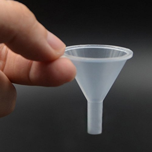 3PCS Entonnoir Transparent, Entonnoir Cuisine, Mini Entonnoirs en Plastique pour Transfert De Parfum Liquide Sable, pour Transfert Liquide De Poudre Huile Alimentaire