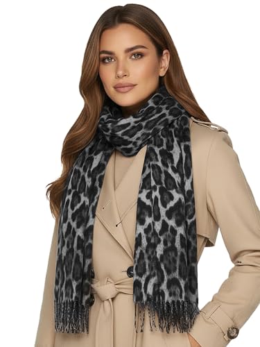 Baesics Winterschal Leo Grau Damen & Herren – Rechteckschal ca. 170 cm – Kuscheliger, weicher Leo-Print Schal im zeitlosen Animal-Design – Modisches Winter-Accessoire