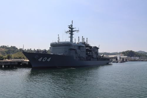 y{̊͒|XgJ[hz{s C㎩q͋~́u悾v 2 |XgJ[h͂ photo by MIRO