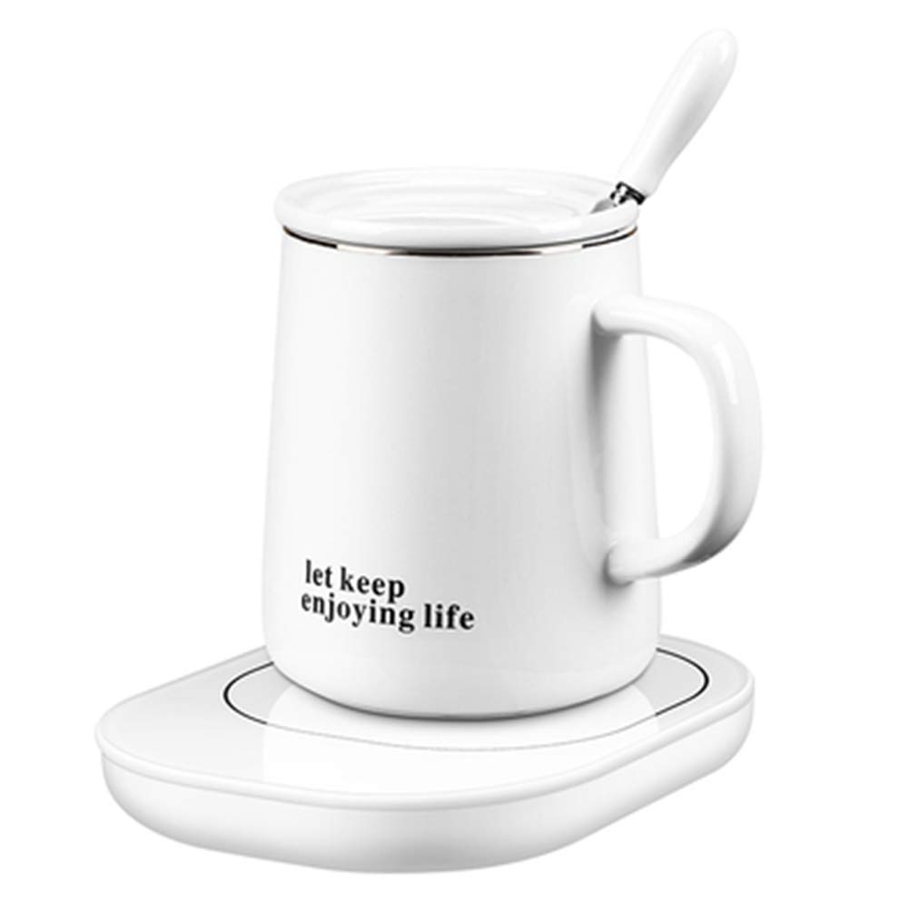 Base d'isolation pour tasse en verre blanche contre le café froid