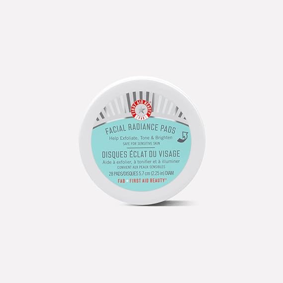 First Aid Beauty Facial Radiance Pads Daily Exfoliating Pads with AHA