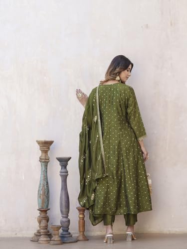 Image of Kaari Women's Embroidered Kurta Set with Dupatta - Festive Kurta Set for Women Polyester Blend