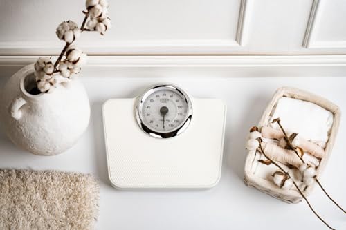 ADLER EUROPE Mechanische Personenwaage - Körpergewicht - Analoge Fitnesswaage - 136kg Kapazität - ⌀15cm Zifferblatt - Rutschfeste Oberfläche - Leicht ablesbar - Kalibriert mit Knopf