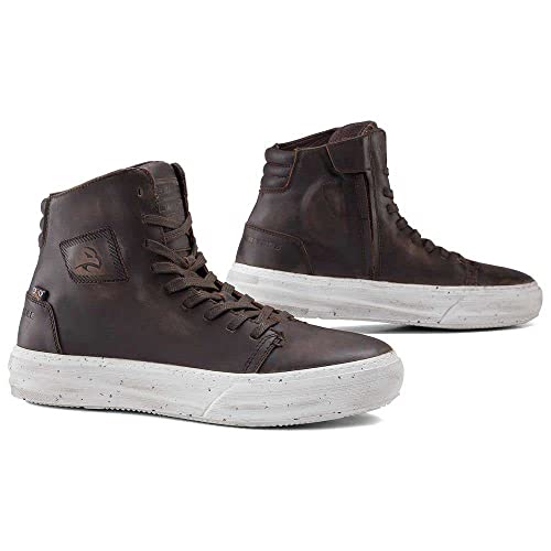 Chaussures moto Nomad Falco : l'excellence du cuir italien pour motards