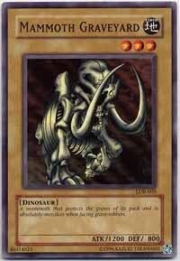 Yu-Gi-Oh! - Mammoth Graveyard LOB-009 - Legend of Blue Eyes White Dragon - Unlimited Edition - Common