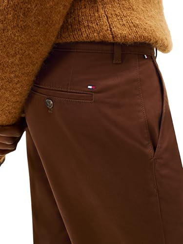 Image of Tommy Hilfiger Men's Stretch Cotton Chino Pants in Custom Fit