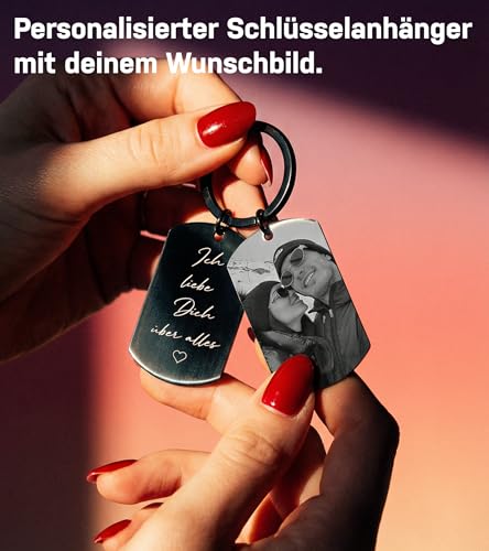 BAVELA Schlüsselanhänger personalisiert mit Bild & Gravur | Personalisierte Geschenke | Weihnachten | Schwarz-Weiß Fotogravur | Geschenk für Freund & Freundin
