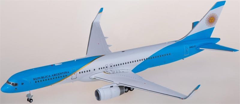 JC Wings アルゼンチン空軍 ボーイング757-200 ARG-01 1:200 航空機用プレビルドモデル