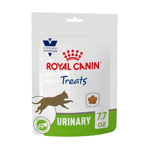 Royal Canin Veterinary Diet Feline Urinary SO Treats Adult Dry Cat Food 7.7 oz. Bag