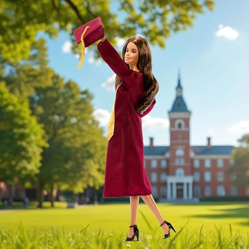 Muñeca Barbie Signature Graduación con Gorro y Toga miniatura 5