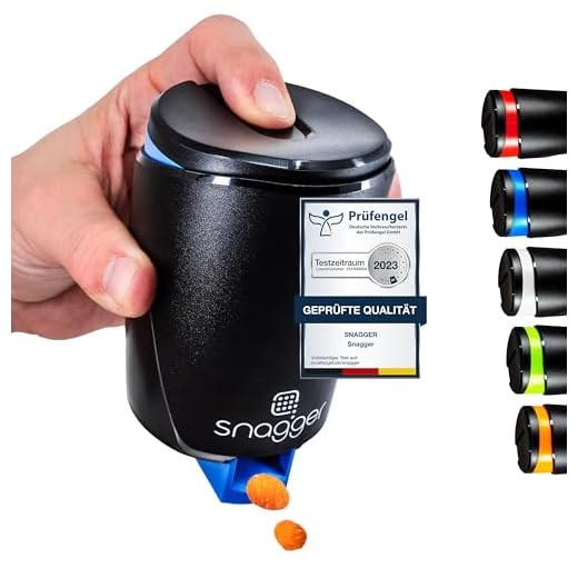 snagger - Der Snackspender // saubere Hände beim Snacken // geeignet für Erdnüsse, NicNacs, UVM // Männer Geschenke, Geschenke für Männer, Gamer Geschenk // Made in Germany (schwarz-blau)