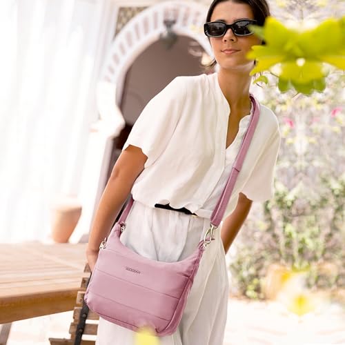 Image of Travelon Anti-theft Roam Medium Crossbody