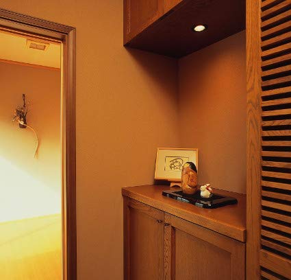 Amazon.co.jp: 【花台】木製花台 並板 敷板 紫檀調 （8号） 木製漆器