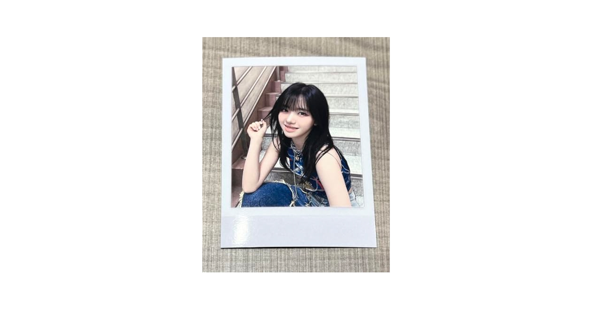 Amazon.co.jp: ME:I ミーアイ 2ndシングル Hi-Five ポラロイド風
