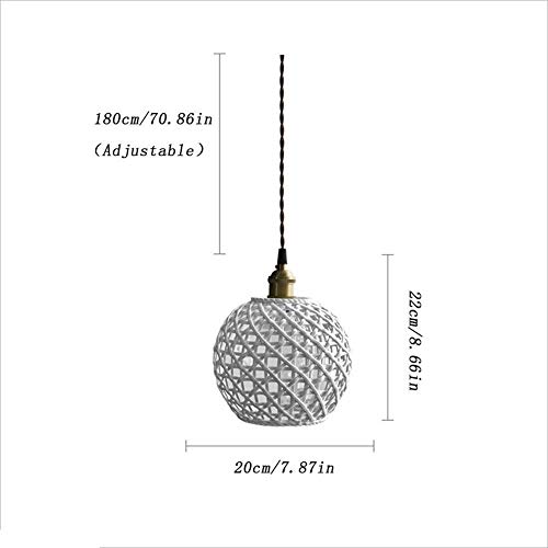 Lustre en céramique pour éclairer un dressing sombre